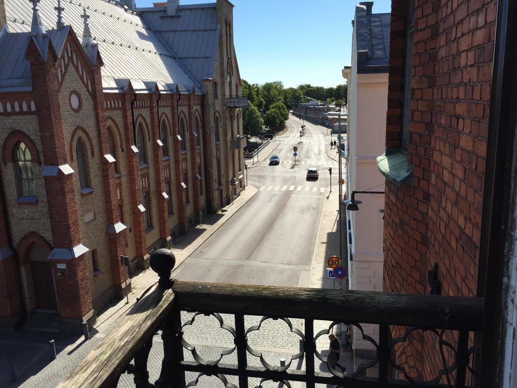 Jaernvaegshotellet Gävle Exterior foto
